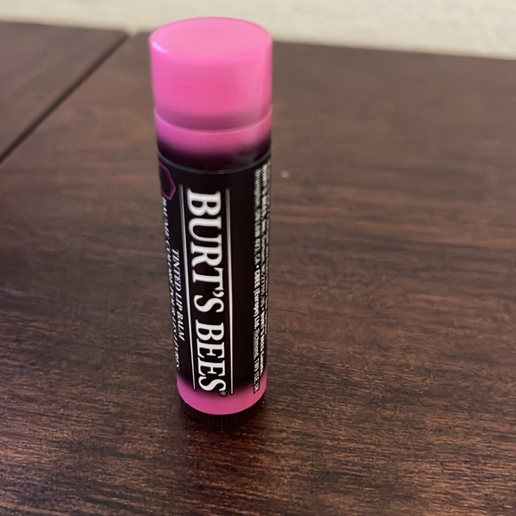 Nyakio Soothing Oil and Burts Bees Sweet Violet Tinted Lip Balm Combo. - Picture 4 of 6